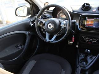 SMART ForFour usata, con USB