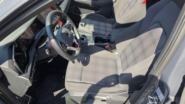 VOLKSWAGEN Golf usata, con Luci diurne LED