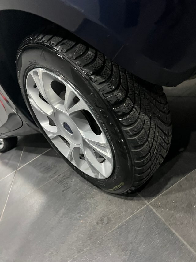 LANCIA Ypsilon usata, con ESP