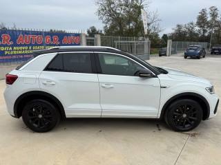 VOLKSWAGEN T-Roc usata, con Autoradio
