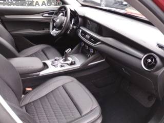 ALFA ROMEO Stelvio usata, con Controllo automatico clima
