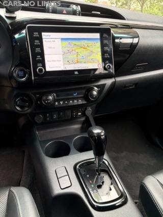 TOYOTA Hilux usata, con Fendinebbia