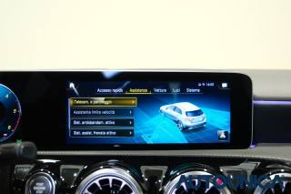 MERCEDES-BENZ A 180 usata, con Specchietti laterali elettrici