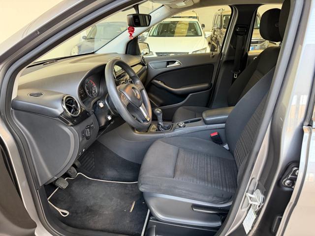 MERCEDES-BENZ B 180 usata, con Climatizzatore