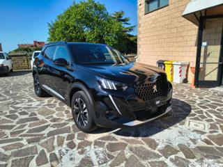 PEUGEOT 2008 usata, con Airbag