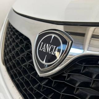 LANCIA Ypsilon usata, con Specchietti laterali elettrici
