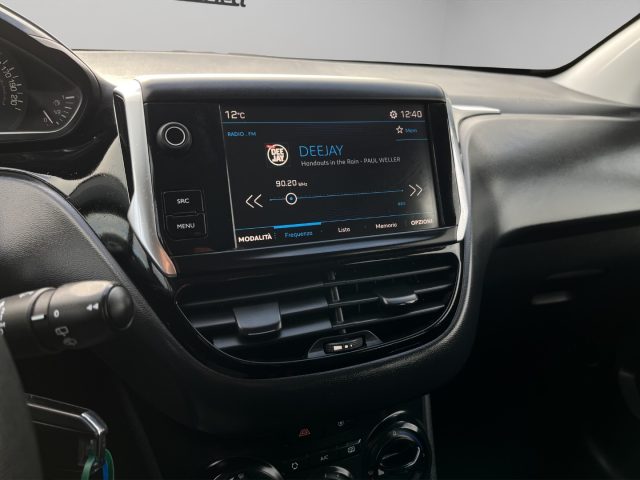 PEUGEOT 208 usata, con Bluetooth