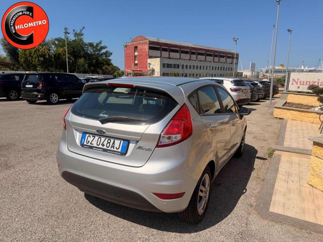 FORD Fiesta usata, con Autoradio