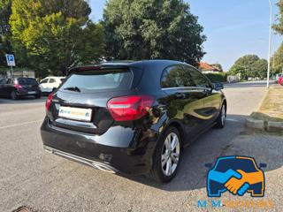 MERCEDES-BENZ A 200 usata, con Chiusura centralizzata