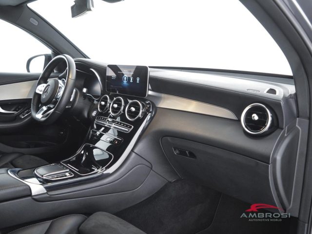 MERCEDES-BENZ GLC 300 usata 11