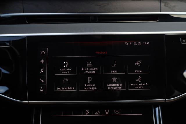 AUDI A8 usata, con Sensori di parcheggio posteriori
