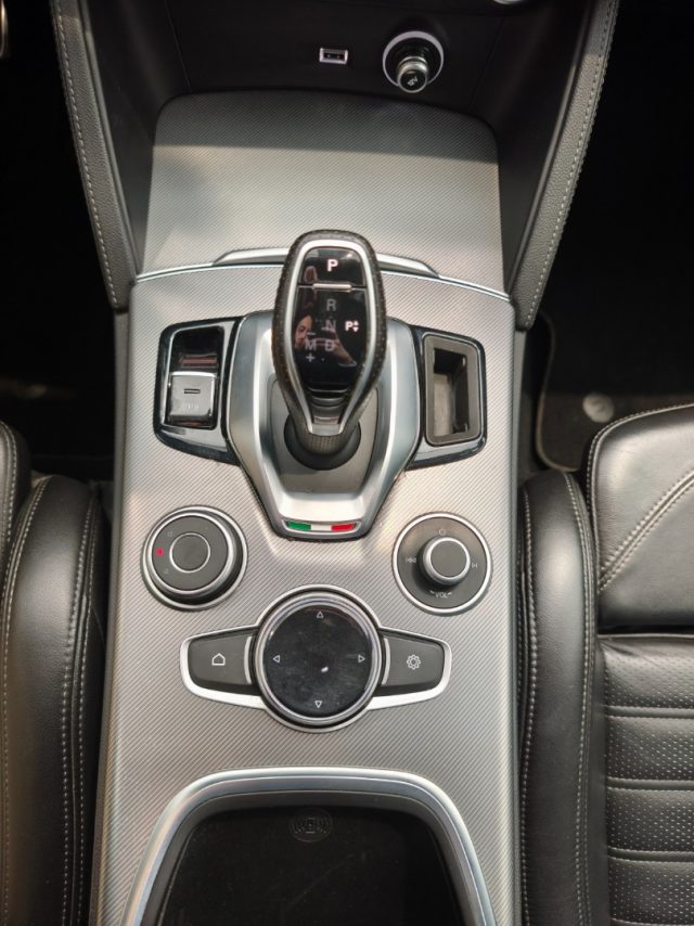 ALFA ROMEO Stelvio usata, con Park Distance Control