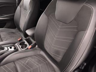 OPEL Grandland usata, con Controllo automatico clima