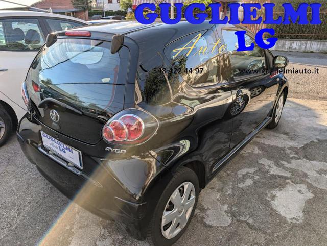 TOYOTA Aygo usata, con Chiusura centralizzata