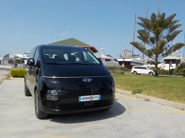 HYUNDAI Staria usata, con Sensore di pioggia