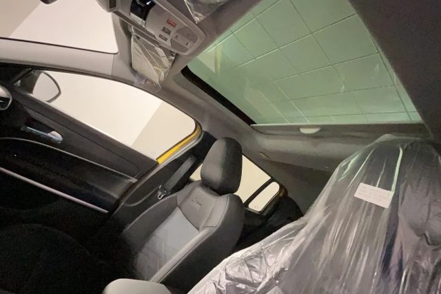 JEEP Avenger usata, con Fari LED