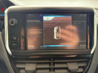 PEUGEOT 2008 usata, con Volante in pelle