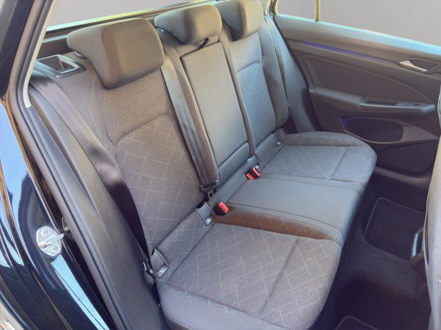 VOLKSWAGEN Golf Variant usata, con Bluetooth