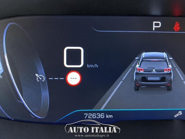 PEUGEOT 5008 usata, con Sistema di navigazione