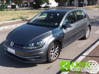 VOLKSWAGEN Golf TGI DSG business blue motion technology