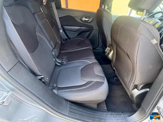 JEEP Cherokee usata 23