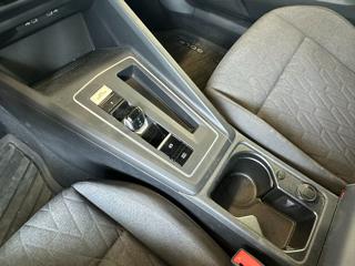 VOLKSWAGEN Golf usata, con Servosterzo