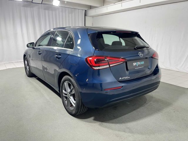 MERCEDES-BENZ A 250 usata, con Airbag laterali