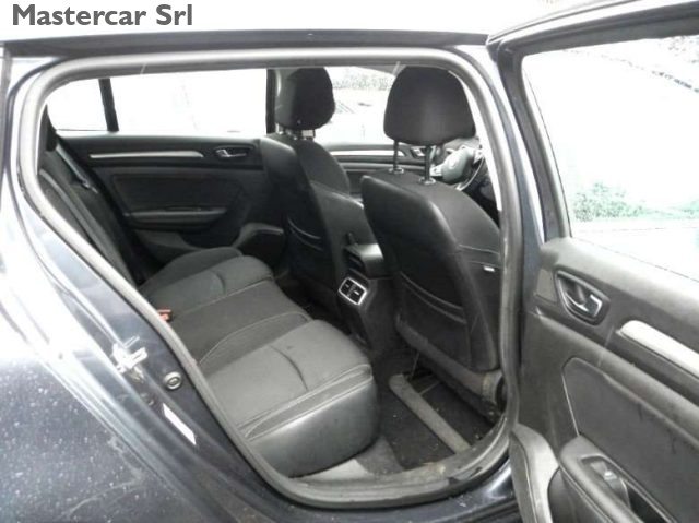 RENAULT Megane usata, con Controllo automatico clima