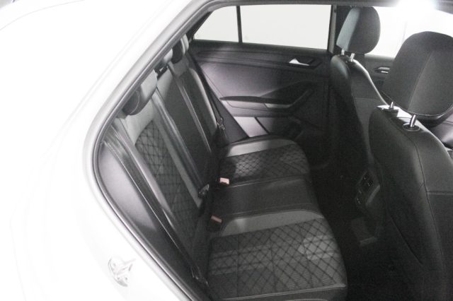VOLKSWAGEN T-Roc usata, con Controllo trazione