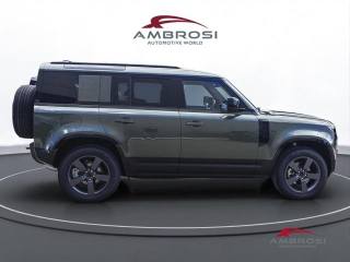 LAND ROVER Defender usata 4