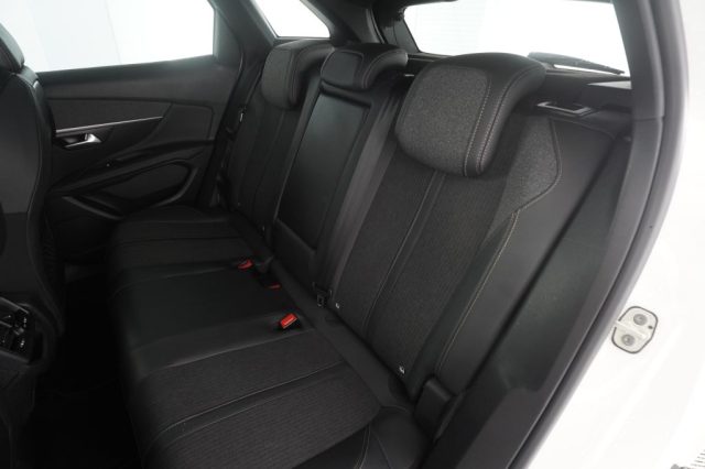 PEUGEOT 3008 usata 3