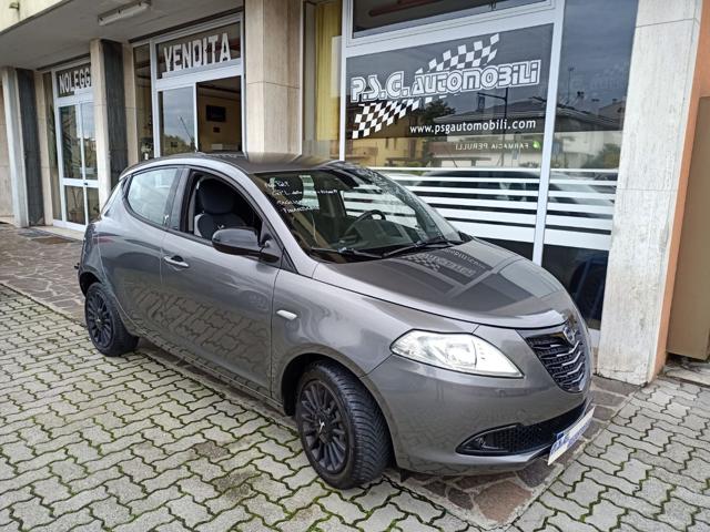 LANCIA Ypsilon usata, con ABS