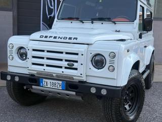 LAND ROVER Defender usata, con Servosterzo