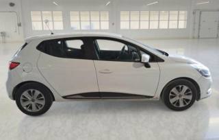 RENAULT Clio usata, con Autoradio