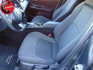 TOYOTA C-HR usata, con Climatizzatore