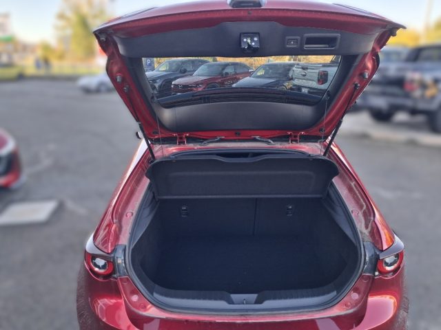 MAZDA 3 usata, con Cruise Control