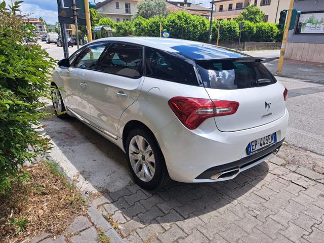 DS AUTOMOBILES DS 5 usata, con Autoradio