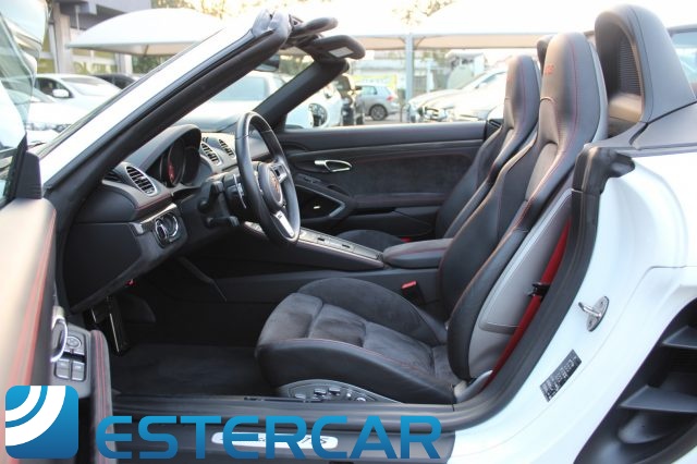PORSCHE Boxster usata, con MP3