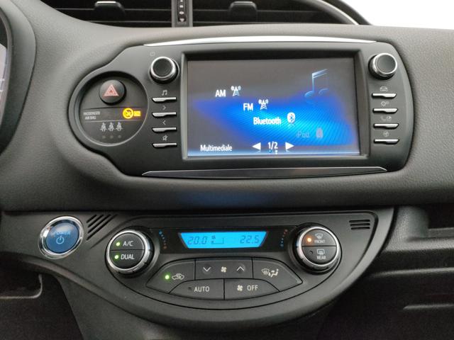 TOYOTA Yaris usata, con Fendinebbia