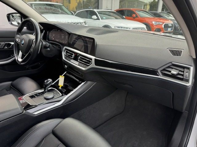 BMW 330 usata, con Chiusura centralizzata