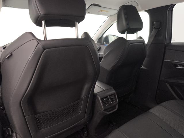 PEUGEOT 3008 usata, con Leve al volante