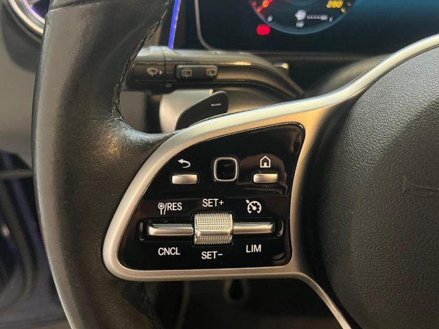 MERCEDES-BENZ GLB 200 usata, con Cruise Control