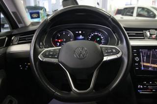 VOLKSWAGEN Passat Variant usata, con Cruise Control