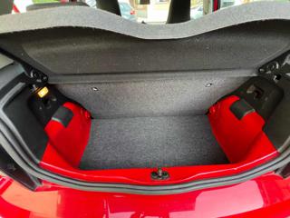 VOLKSWAGEN up! usata, con Frenata d