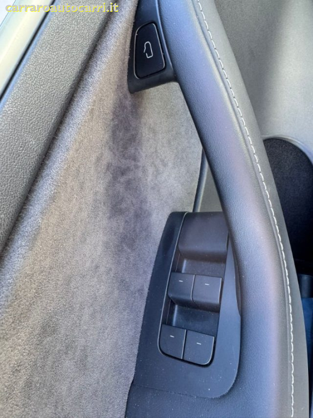 TESLA Model Y usata, con Touch screen
