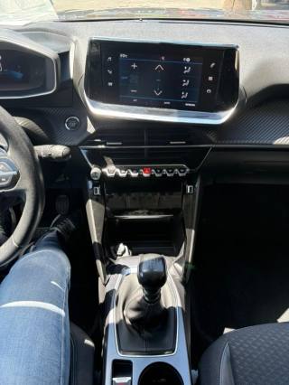 PEUGEOT 2008 usata, con Cruise Control