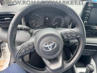 TOYOTA Yaris usata, con Servosterzo