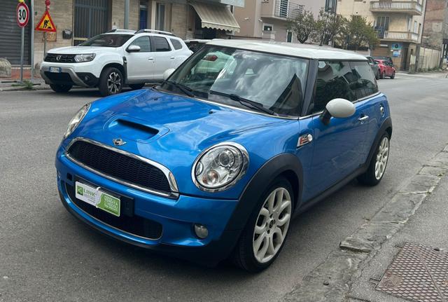MINI Cooper S usata, con Bluetooth