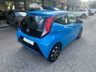 TOYOTA Aygo usata, con Autoradio