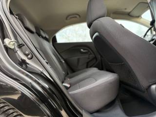 KIA Rio usata 18